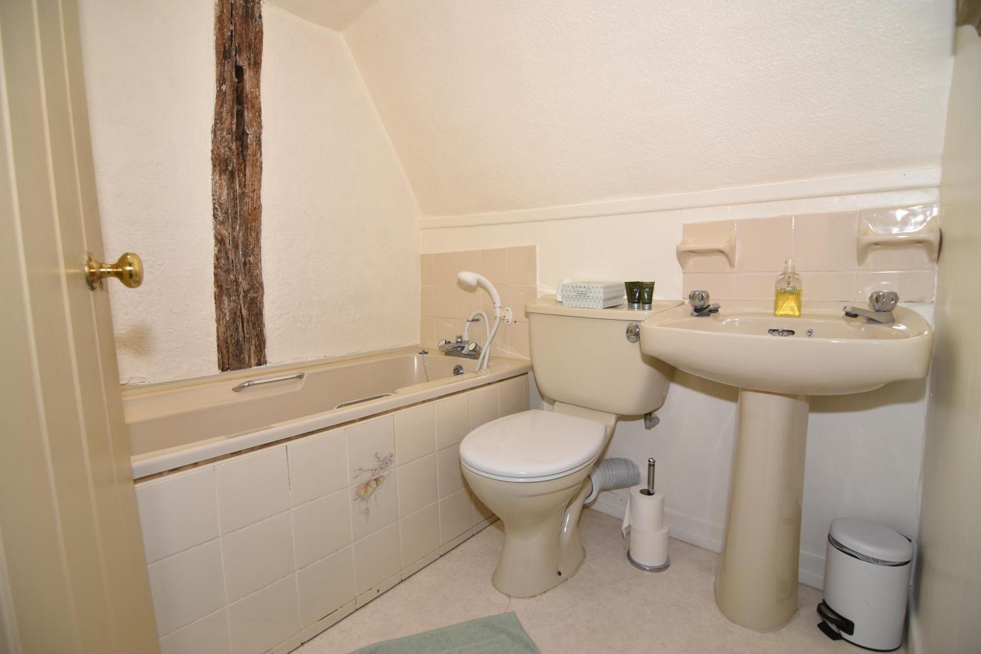 The Abbey Hotel & Apartments Bury St. Edmunds 객실 사진